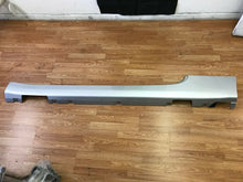 ROLLS ROYCE WRAITH PASSENGER RIGHT SIDE ROCKER PANEL SILL OEM 51777301424