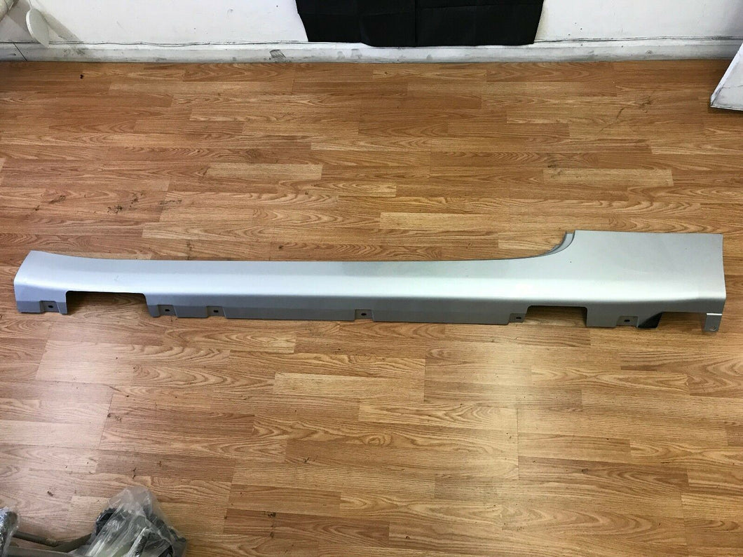 ROLLS ROYCE WRAITH PASSENGER RIGHT SIDE ROCKER PANEL SILL OEM 51777301424