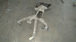 LAMBORGHINI GALLARDO LP560 FRONT LEFT SUSPENSION CONTROL ARM HUB OEM