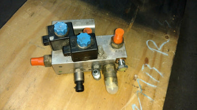 LAMBORGHINI GALLARDO SUSPENSION CONTROL VALVE BLOCK OEM 400412185C