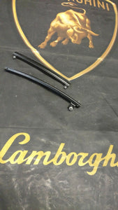 LAMBORGHINI HURACAN PASSENGER DOOR WINDOW GUIDE RAILS OEM 4T0831620
