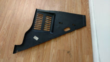 LAMBORGHINI MURCIELAGO DRIVER LEFT SIDE BOTTOM PANEL COVER OEM 410825215