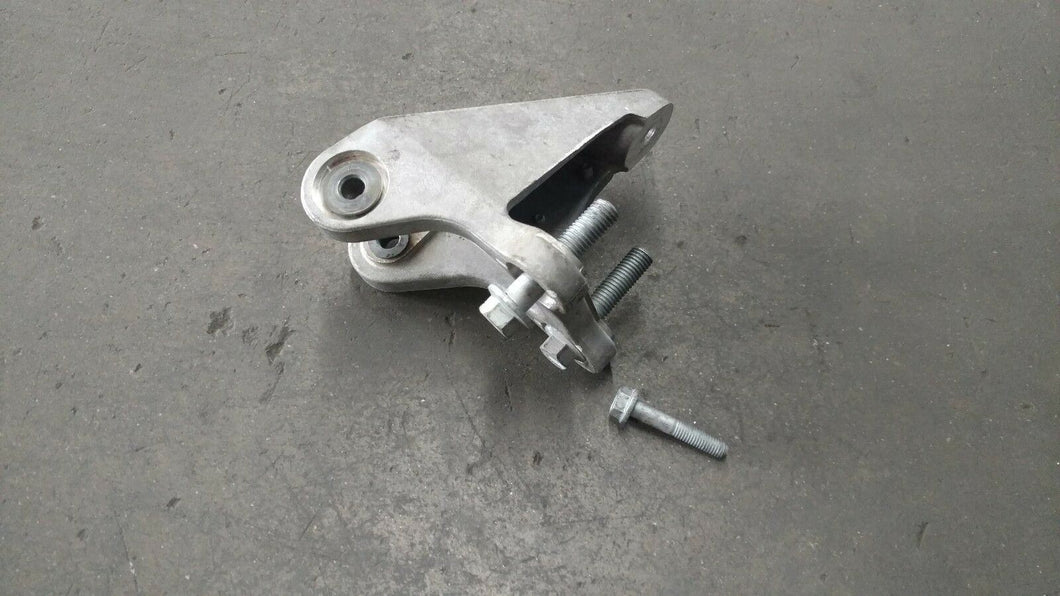 MCLAREN MP4-12C FRONT LEFT SHOCK MOUNT BRACKET OEM 11A0579CP 01A