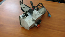 LAMBORGHINI GALLARDO LP560 SUSPENSION CONTROL VALVE UNIT OEM 400412185D