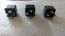 LAMBORGHINI MURCIELAGO GALLARDO AUDI  NORMALLY OPEN CONTACT RELAY OEM 8D0951253A