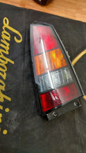 LAMBORGHINI MURCIELAGO COUPE ROADSTER DRIVER SIDE TAIL LIGHT OEM 410945095A