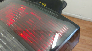 LAMBORGHINI MURCIELAGO COUPE ROADSTER DRIVER SIDE TAIL LIGHT OEM 410945095A