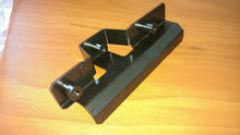 LAMBORGHINI MURCIELAGO LP640 DRIVER ROCKER SCOOP MOUNT BRACKET NEW OEM 410853647
