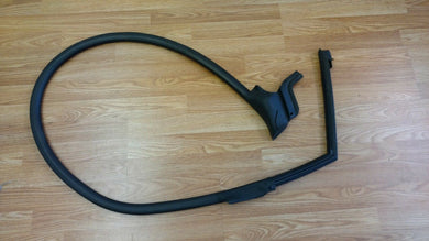 LAMBORGHINI GALLARDO LP560 SPYDER DOOR RUBBER MOULDING SEAL OEM 407831708A