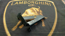 LAMBORGHINI AVENTADOR FRONT PASSENGER RIGHT FENDER BRACKET MOUNT OEM 470823664A