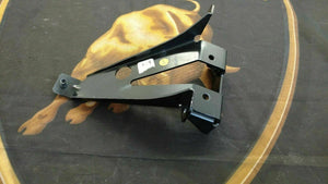 LAMBORGHINI AVENTADOR FRONT PASSENGER RIGHT FENDER BRACKET MOUNT OEM 470823664A