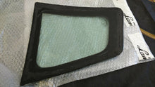 LAMBORGHINI MURCIELAGO LP640 REAR RIGHT QUARTER WINDOW GLASS OEM 418845300