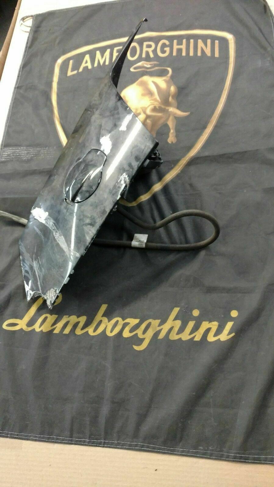 LAMBORGHINI MURCIELAGO LP640 PASSENGER QUARTER PANEL SAIL PANEL OEM 418809954