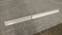 MASERATI LEVANTE PASSENGER RIGHT SIDE DOOR MOLDING TRIMS OEM 670035235
