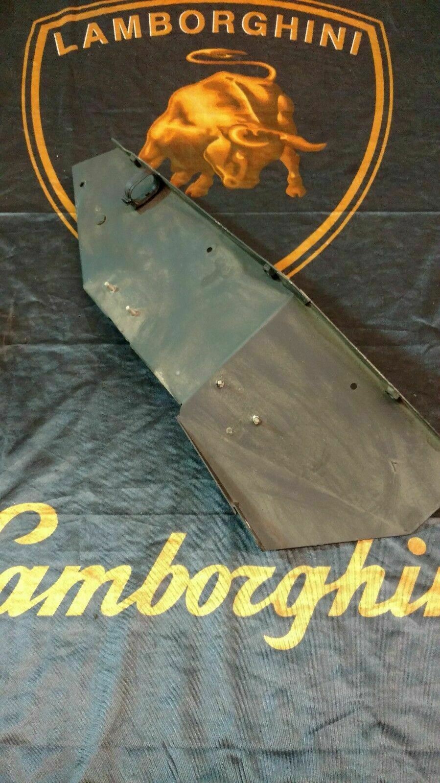 LAMBORGHINI MURCIELAGO REAR RIGHT FRAME ELEMENT MOUNTING BRACKET SHEET OEM