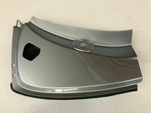 LAMBORGHINI HURACAN LP610 RIGHT PASSENGER QUARTER PANEL DOOR JAM PANEL TRIM OEM