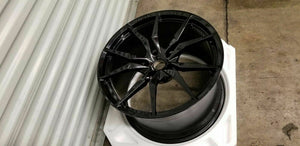 LAMBORGHINI AVENTADOR REAR DIONE WHEEL RIM OEM 470601017AA