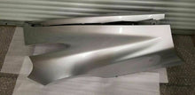 MCLAREN 720S PASSENGER RIGHT SIDE QUARTER PANEL SILVER OEM 14AC685CP