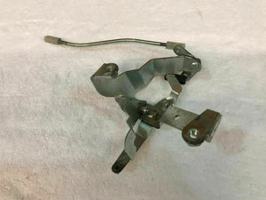 LAMBORGHINI MURCIELAGO DRIVER LEFT LOCK LEVER SUPPORTING BRACKET OEM 410837161