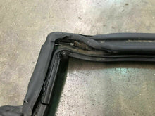 LAMBORGHINI GALLARDO SPYDER REAR WINDOW GLASS RUBBER GASKET SEAL OEM 407827460A