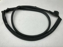 LAMBORGHINI GALLARDO 550 560 570 PASSENGER RIGHT DOOR RUBBER SEAL OEM 400837912C