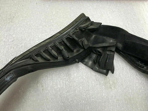 LAMBORGHINI GALLARDO 550 560 570 PASSENGER RIGHT DOOR RUBBER SEAL OEM 400837912C