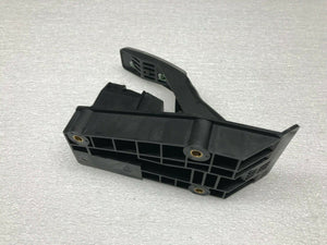 FERRARI 488 GTB PISTA SPIDER ACCELERATOR GAS PEDAL OEM 243117
