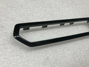 LAMBORGHINI HURACAN LP610 PASSENGER RIGHT DOOR HANDLE TRIM COVER OEM 4T0837240A