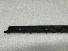 FERRARI 488 PASSENGER RIGHT RH SIDE ROCKER SILL BRACKET SUPPORT OEM 86785900