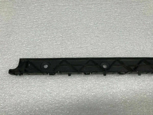 FERRARI 488 PASSENGER RIGHT RH SIDE ROCKER SILL BRACKET SUPPORT OEM 86785900