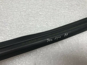 LAMBORGHINI MURCIELAGO LP640 DOOR CHANNEL SEAL GASKET OEM 418837977