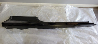 FERRARI F8 PASSENGER RIGHT SIDE ROCKER PANEL OEM 861773