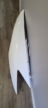 LAMBORGHINI AVENTADOR PASSENGER RIGHT SIDE FENDER OEM 470821022A